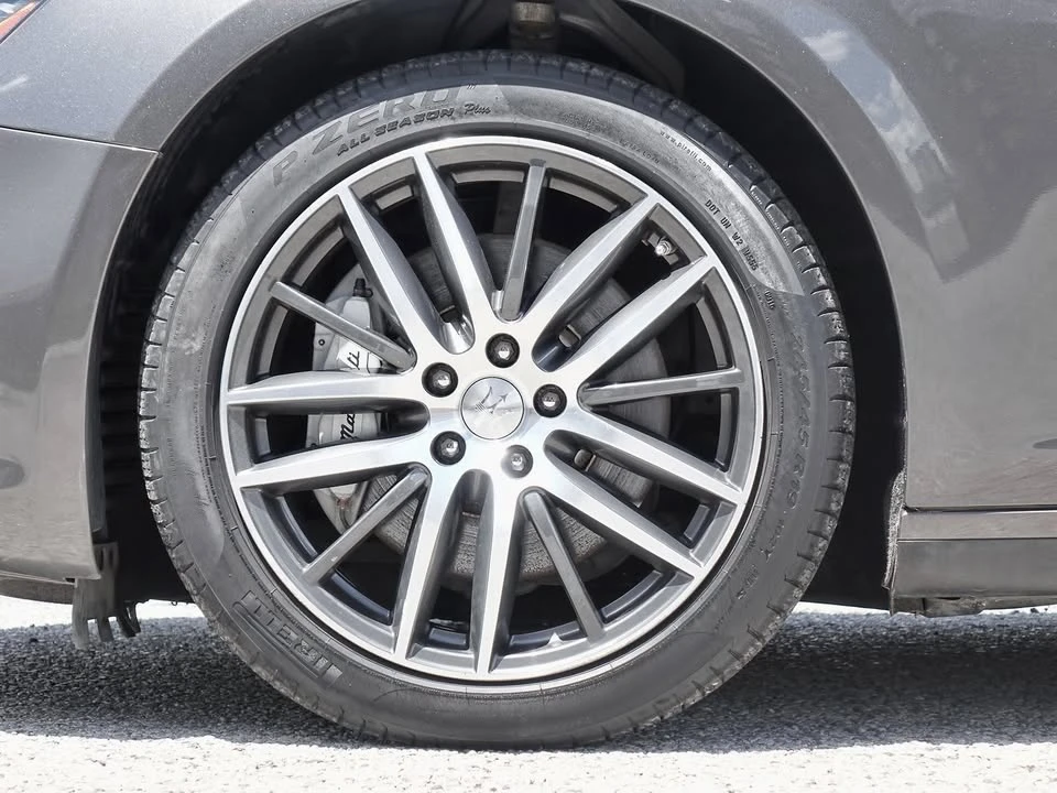 2014 Maserati Ghibli 3rd Gen - Image 9 of 20