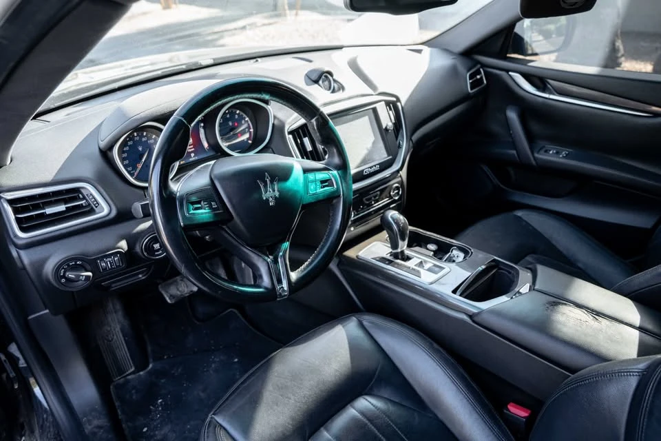 2014 Maserati Ghibli 3rd Gen - Image 9 of 18