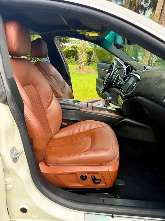 2014 Maserati Ghibli 3rd Gen - Image 9 of 13