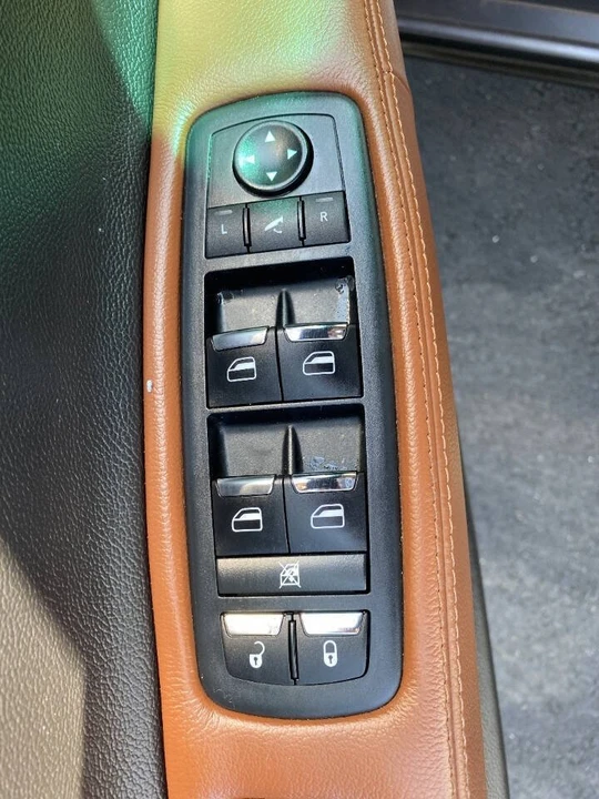 2014 Maserati Ghibli 3rd Gen - Image 9 of 20