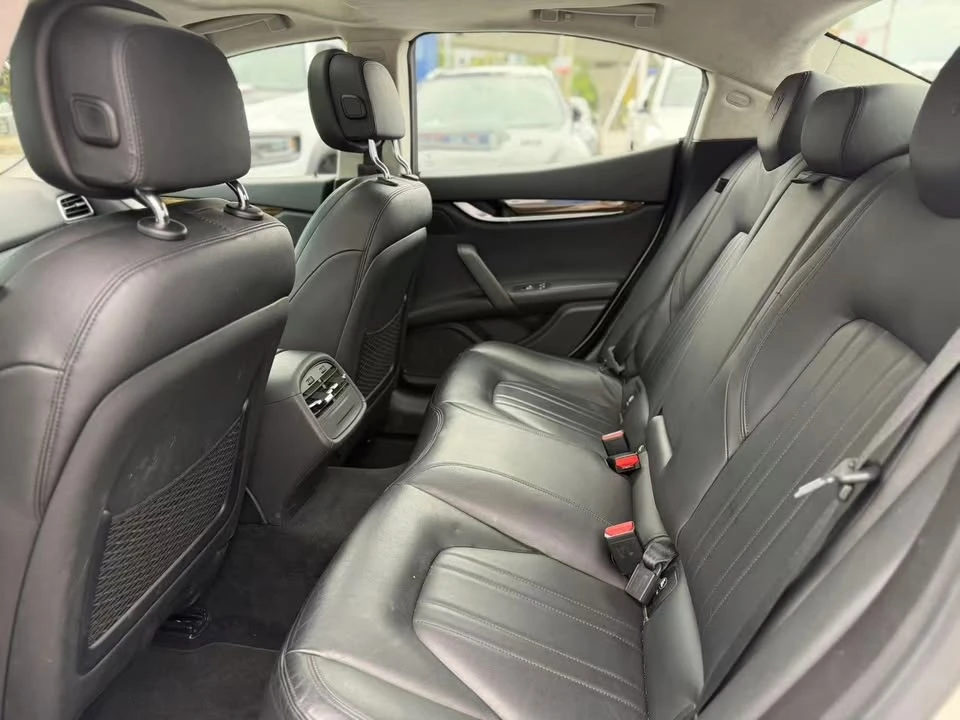 2014 Maserati Ghibli 3rd Gen - Image 8 of 13