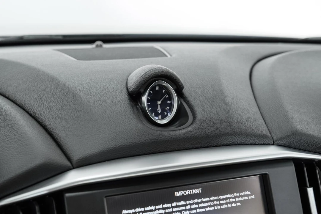 2014 Maserati Ghibli 3rd Gen - Image 28 of 31