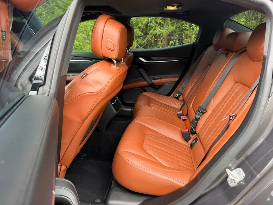 2014 Maserati Ghibli 3rd Gen - Image 12 of 13
