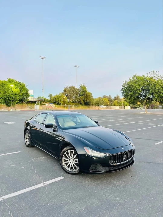2014 Maserati Ghibli 3rd Gen - Image 2 of 11