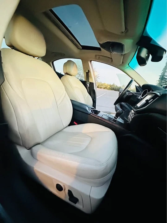 2014 Maserati Ghibli 3rd Gen - Image 9 of 11