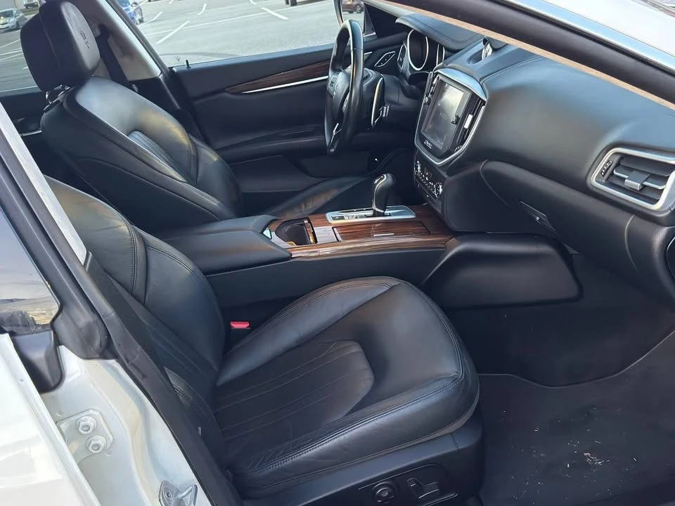 2014 Maserati Ghibli 3rd Gen - Image 11 of 17