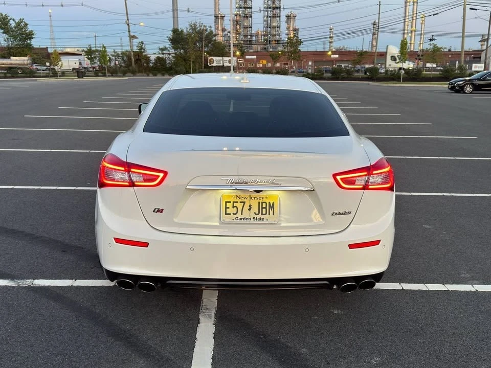 2014 Maserati Ghibli 3rd Gen - Image 7 of 17