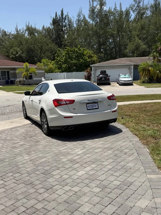 2014 Maserati Ghibli 3rd Gen - Image 9 of 20