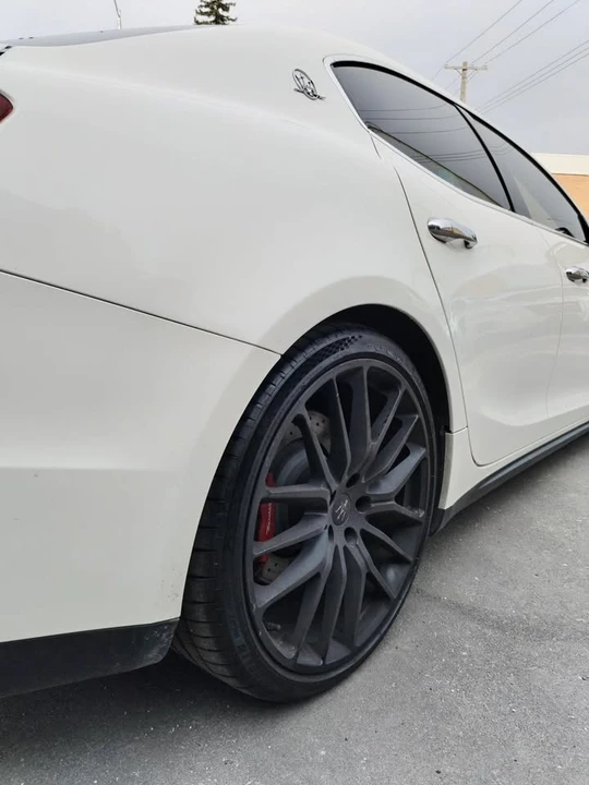 2014 Maserati Ghibli 3rd Gen - Image 12 of 16