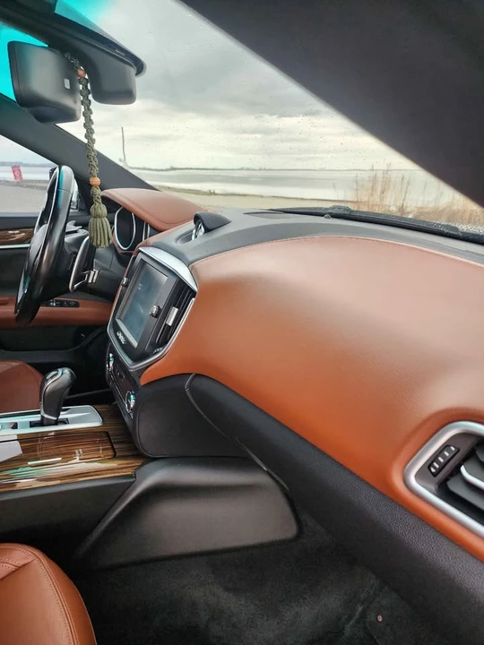 2014 Maserati Ghibli 3rd Gen - Image 16 of 18