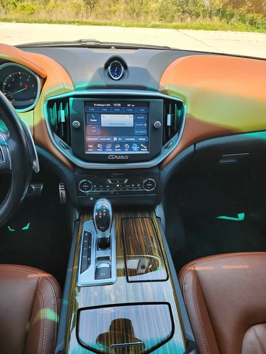 2014 Maserati Ghibli 3rd Gen - Image 14 of 18