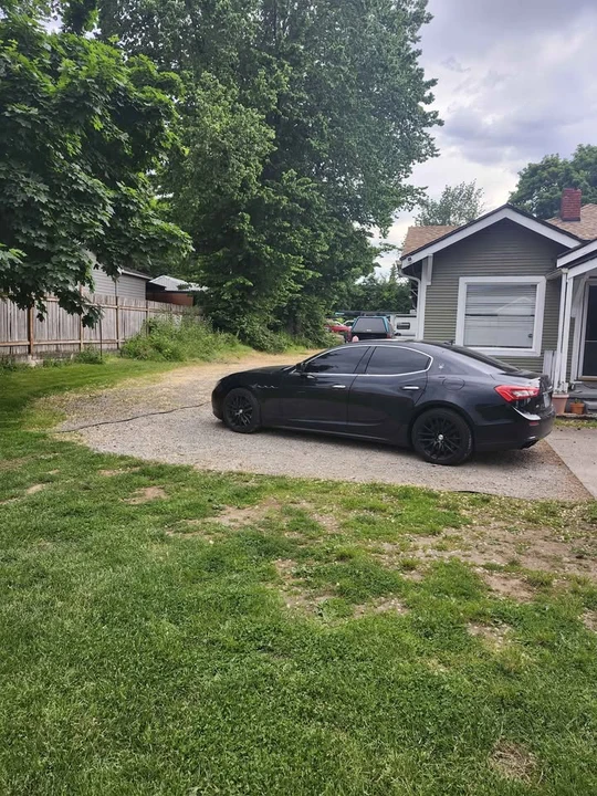 2014 Maserati Ghibli 3rd Gen - Image 2 of 2