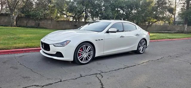 2014 Maserati Ghibli S Q4 Sedan 4D