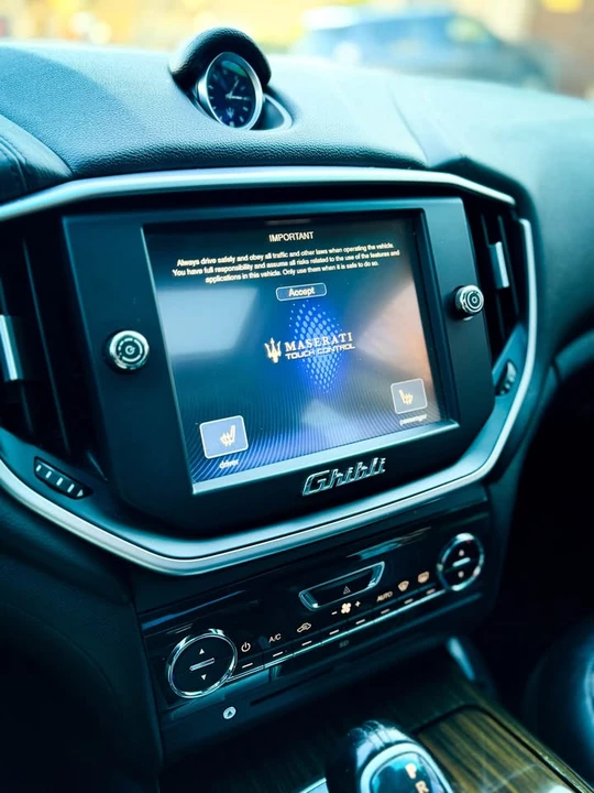 2014 Maserati Ghibli 3rd Gen - Image 11 of 14