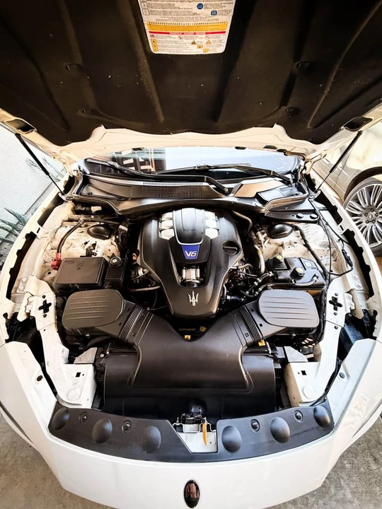 2014 Maserati Ghibli 3rd Gen - Image 13 of 14