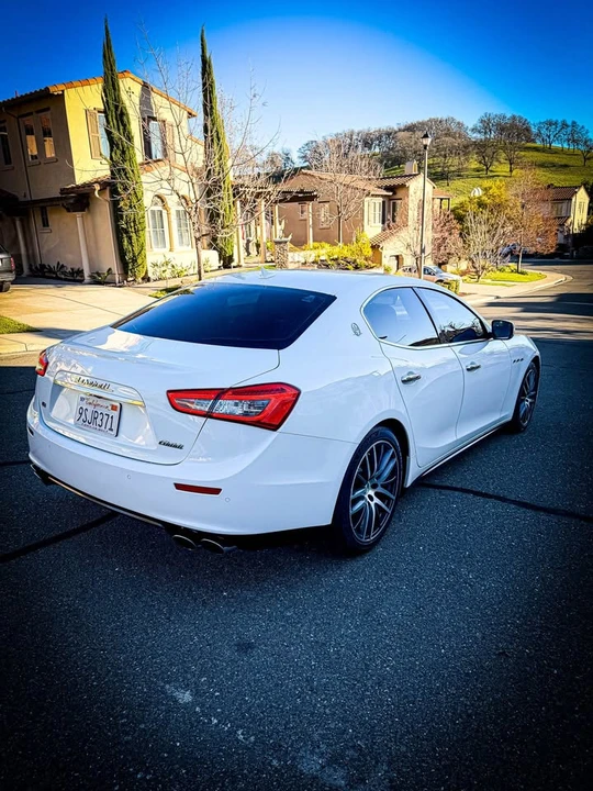 2014 Maserati Ghibli 3rd Gen - Image 3 of 14