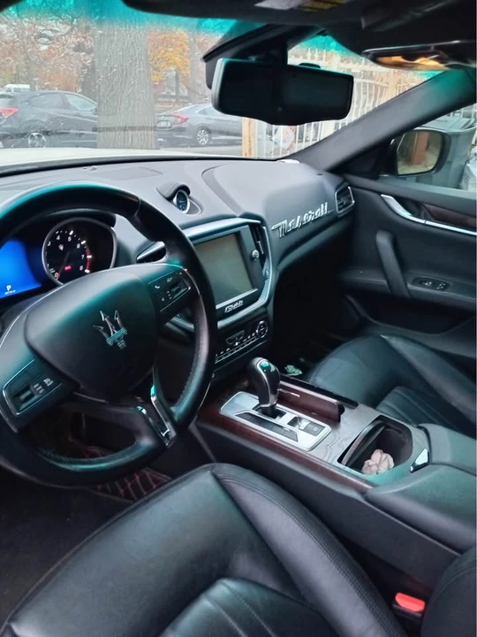 2014 Maserati Ghibli 3rd Gen - Image 7 of 11