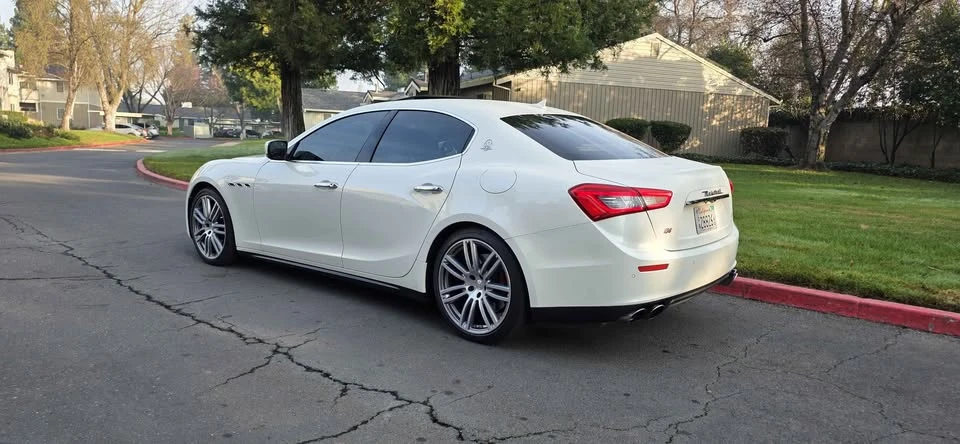2014 Maserati Ghibli 3rd Gen - Image 2 of 15