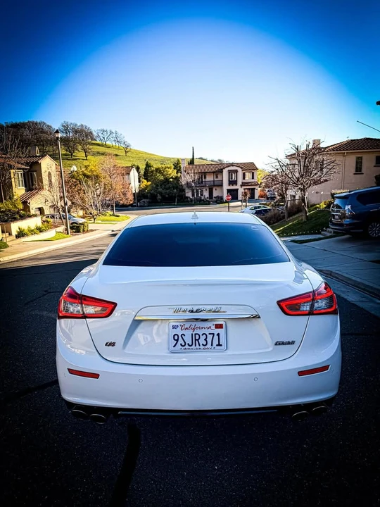 2014 Maserati Ghibli 3rd Gen - Image 2 of 14
