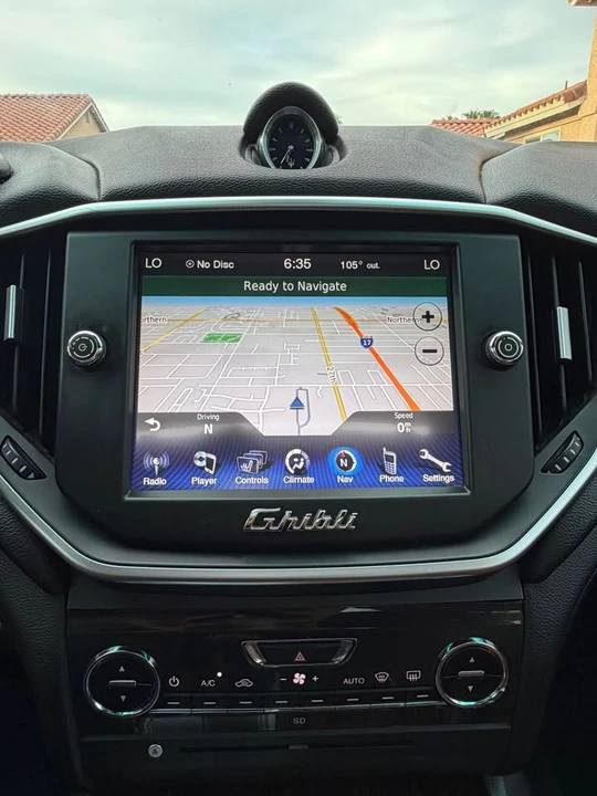 2014 Maserati Ghibli 3rd Gen - Image 15 of 18