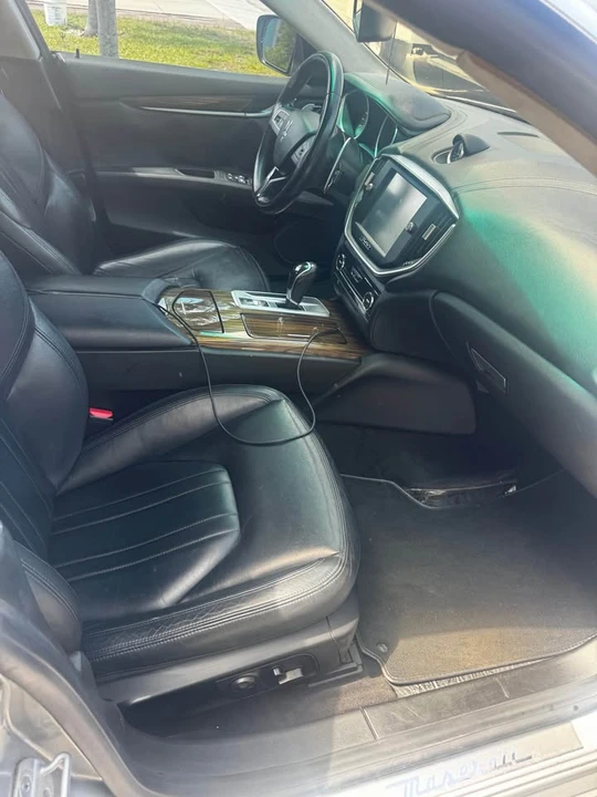 2014 Maserati Ghibli 3rd Gen - Image 11 of 19