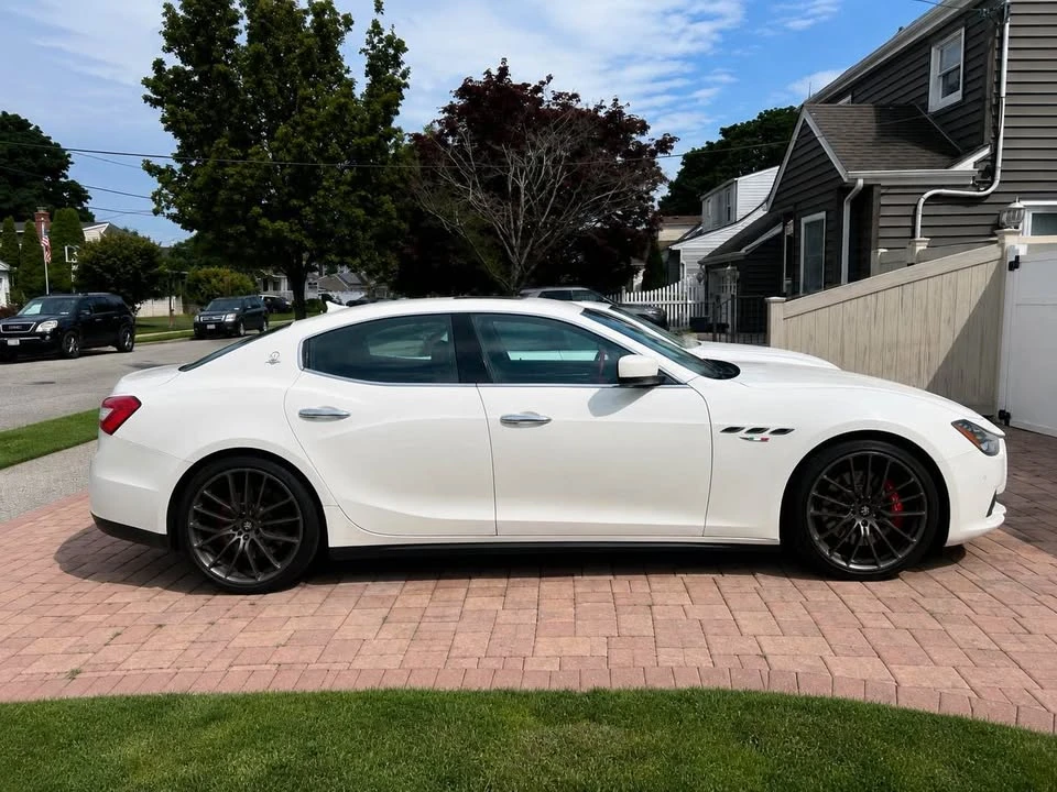 2014 Maserati Ghibli 3rd Gen - Image 11 of 13