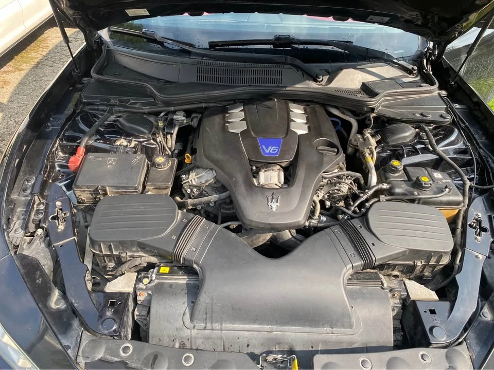 2014 Maserati Ghibli 3rd Gen - Image 19 of 20