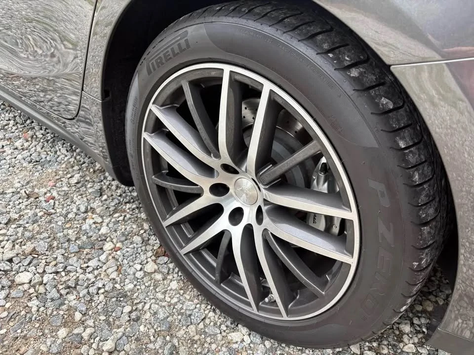 2014 Maserati Ghibli 3rd Gen - Image 18 of 20