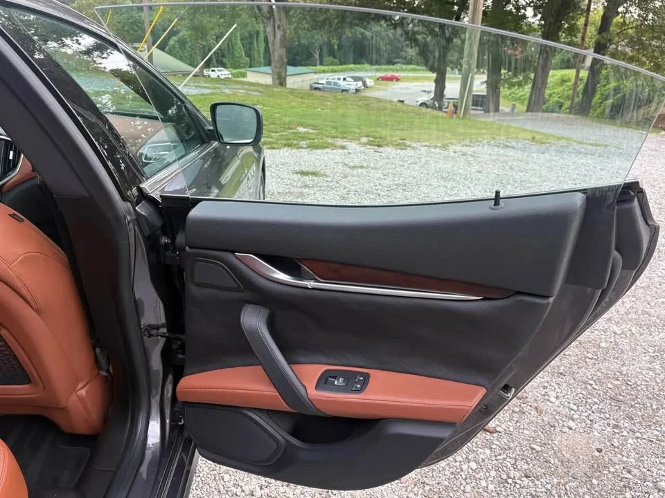 2014 Maserati Ghibli 3rd Gen - Image 11 of 20