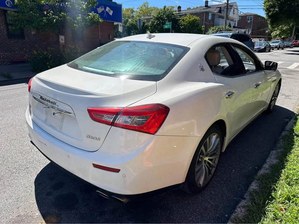 2014 Maserati Ghibli 3rd Gen - Image 4 of 12