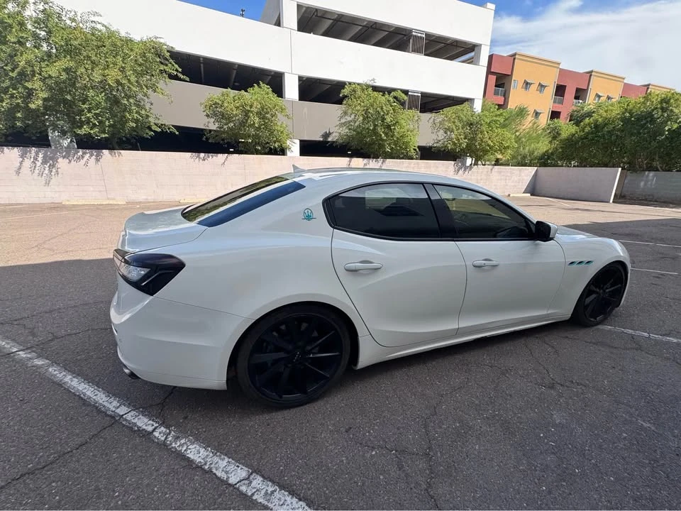 2014 Maserati Ghibli 3rd Gen - Image 8 of 17