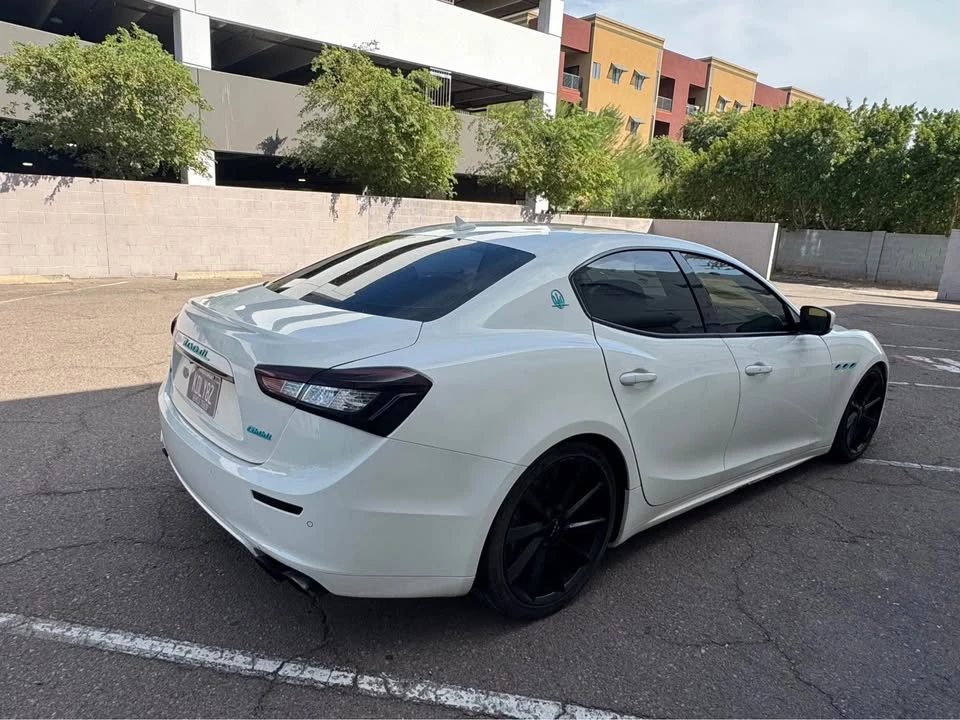 2014 Maserati Ghibli 3rd Gen - Image 9 of 17