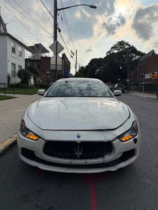 2014 Maserati Ghibli 3rd Gen - Image 2 of 11