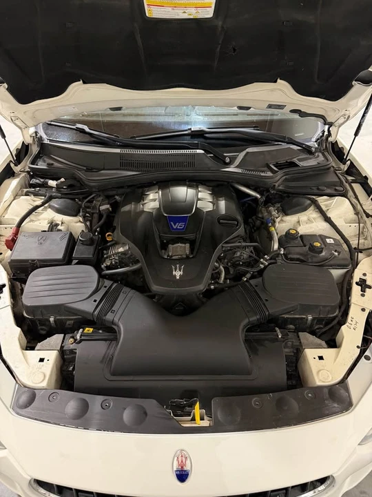 2014 Maserati Ghibli 3rd Gen - Image 19 of 19