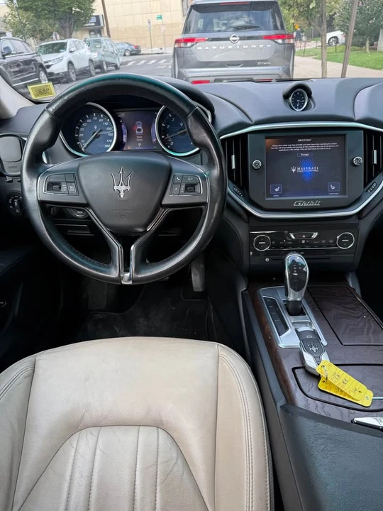 2014 Maserati Ghibli 3rd Gen - Image 5 of 11