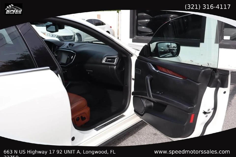 2014 Maserati Ghibli 3rd Gen - Image 16 of 18