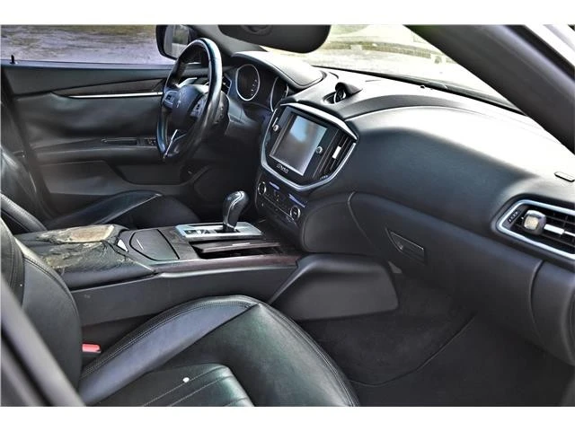 2014 Maserati Ghibli 3rd Gen - Image 14 of 20