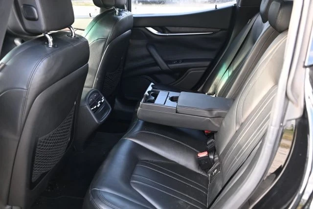 2014 Maserati Ghibli 3rd Gen - Image 15 of 20