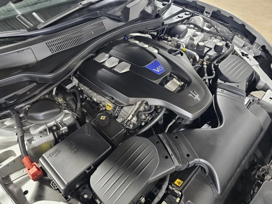 2014 Maserati Ghibli 3rd Gen - Image 10 of 11