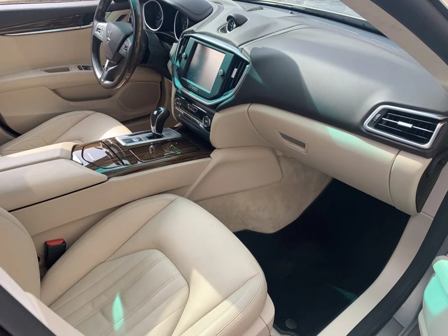 2014 Maserati Ghibli 3rd Gen - Image 6 of 8