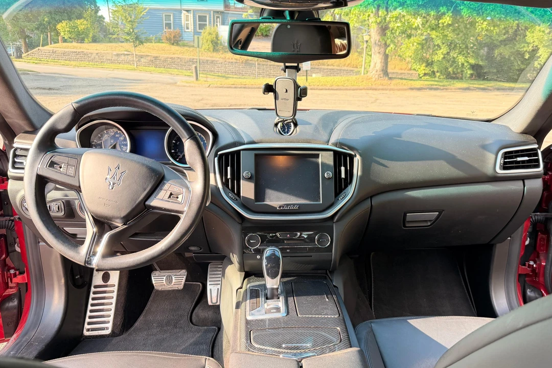 2014 Maserati Ghibli 3rd Gen - Image 29 of 31