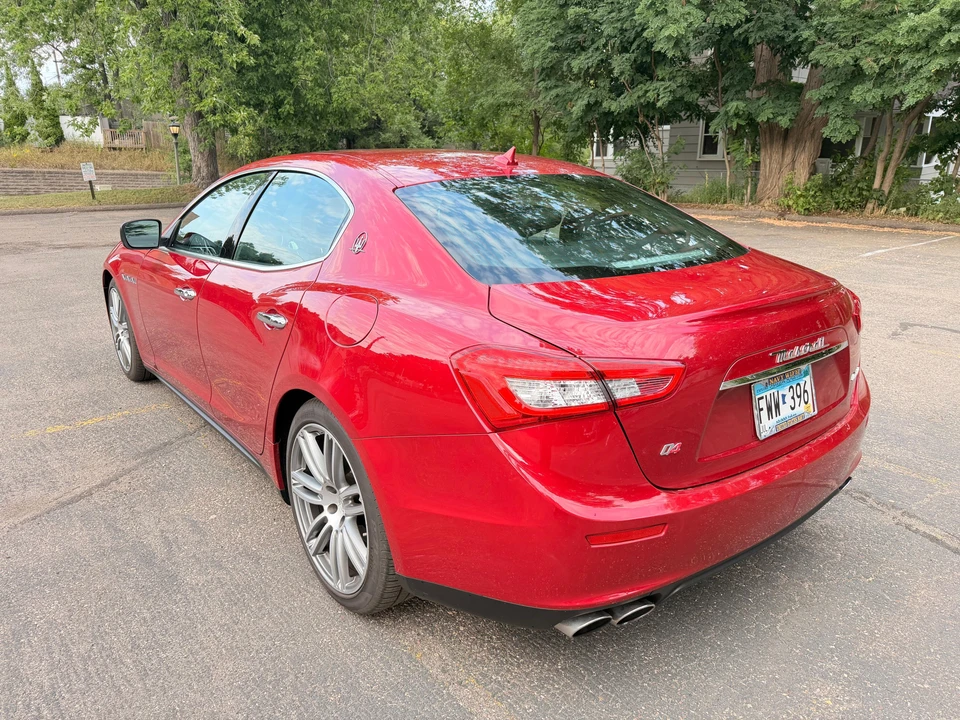 2014 Maserati Ghibli 3rd Gen - Image 13 of 31