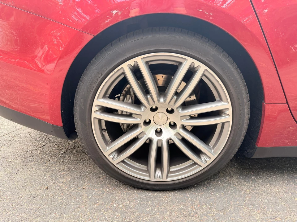 2014 Maserati Ghibli 3rd Gen - Image 28 of 31