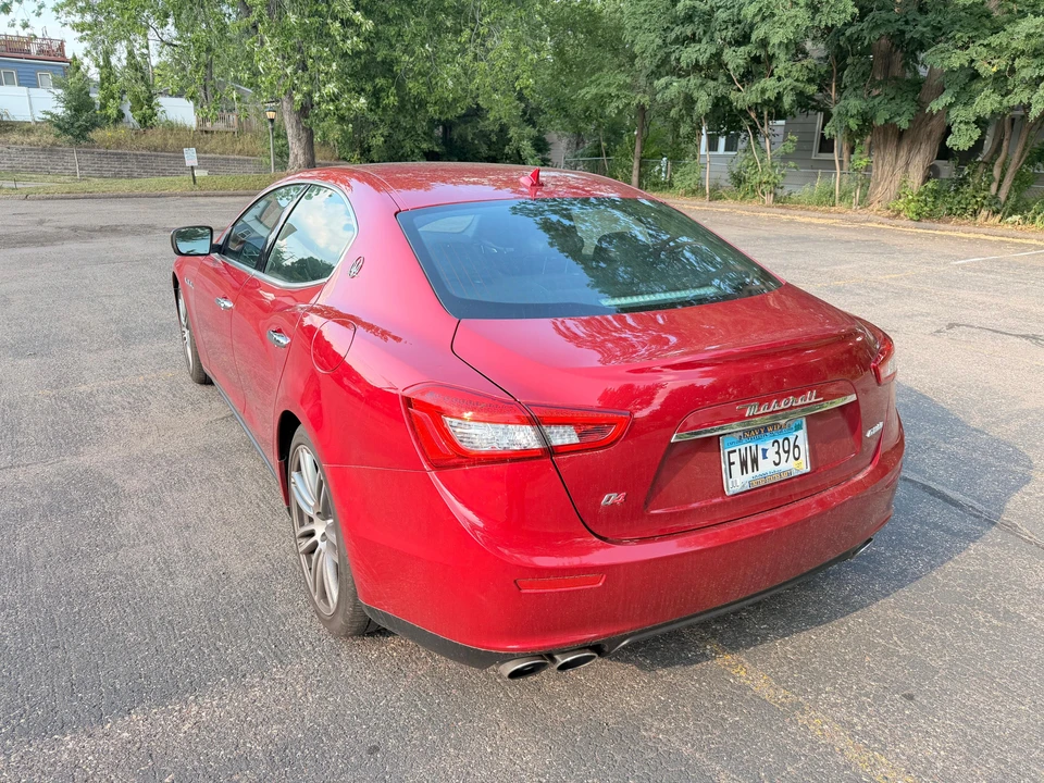 2014 Maserati Ghibli 3rd Gen - Image 14 of 31