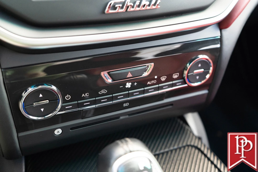 2014 Maserati Ghibli 3rd Gen - Image 21 of 21