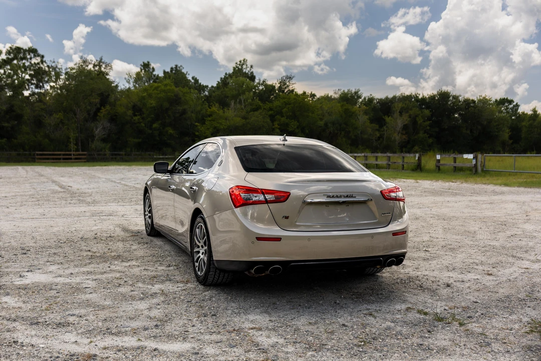 2014 Maserati Ghibli 3rd Gen - Image 17 of 31
