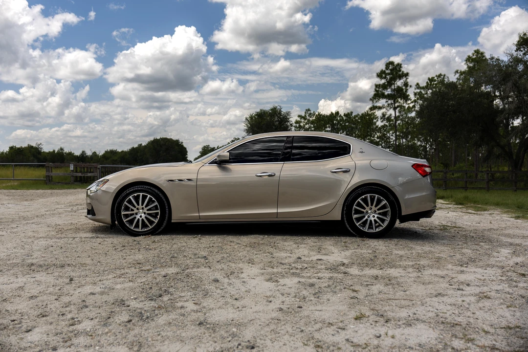2014 Maserati Ghibli 3rd Gen - Image 11 of 31