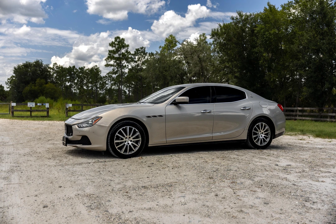 2014 Maserati Ghibli 3rd Gen - Image 10 of 31