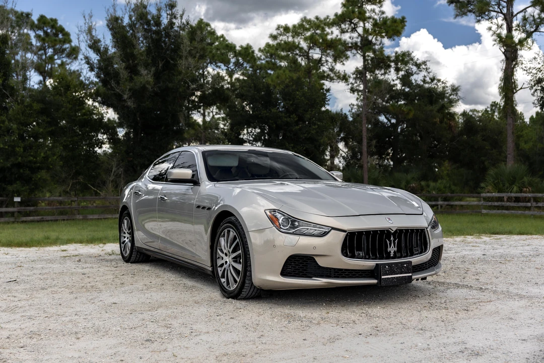 2014 Maserati Ghibli 3rd Gen - Image 29 of 31
