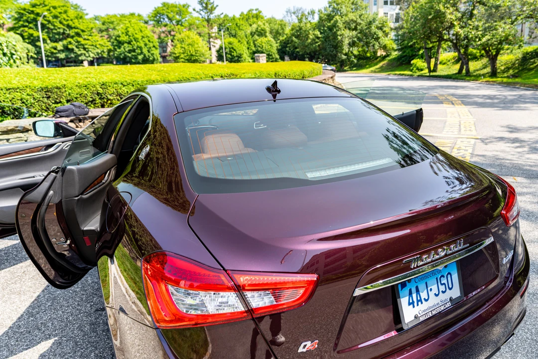 2014 Maserati Ghibli 3rd Gen - Image 9 of 31